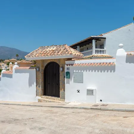 ヴィラ Holivista Elegant 4-bedroom Spanish In