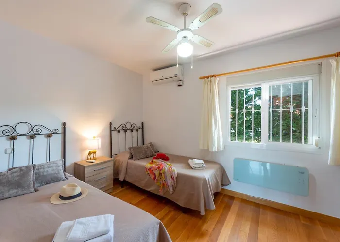 Holivista Elegant 4-bedroom Spanish In * Estepona