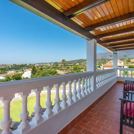 Holivista Elegant 4-bedroom Spanish In * 에스테포나